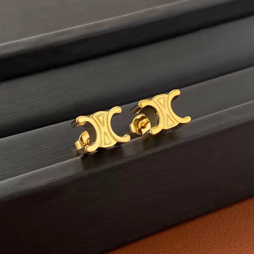 C Premium Studs - GOLD