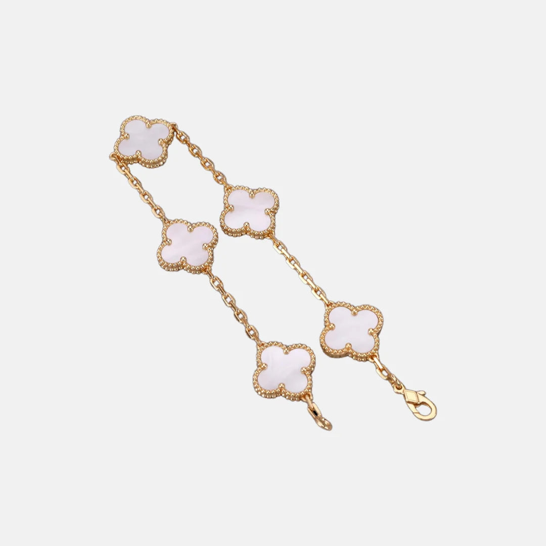 Amira (Pearl White)Bracelet