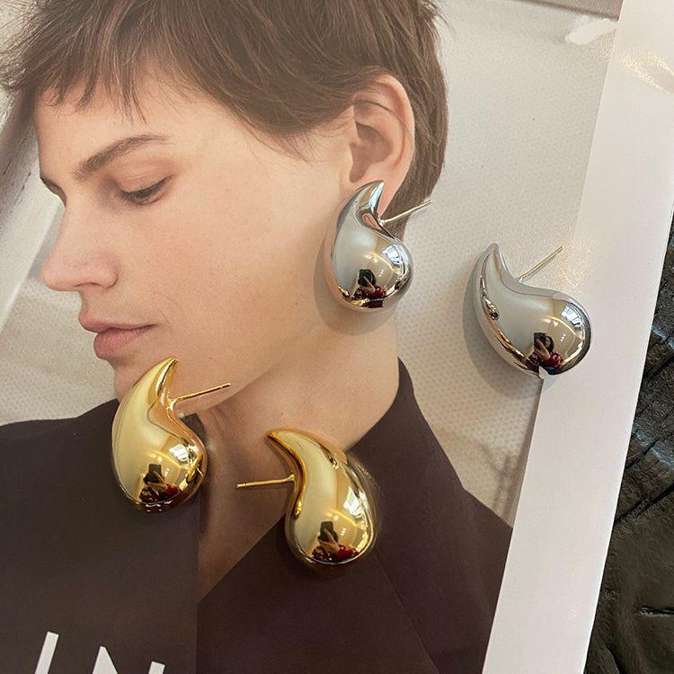 Lauren Drop Studs-Gold