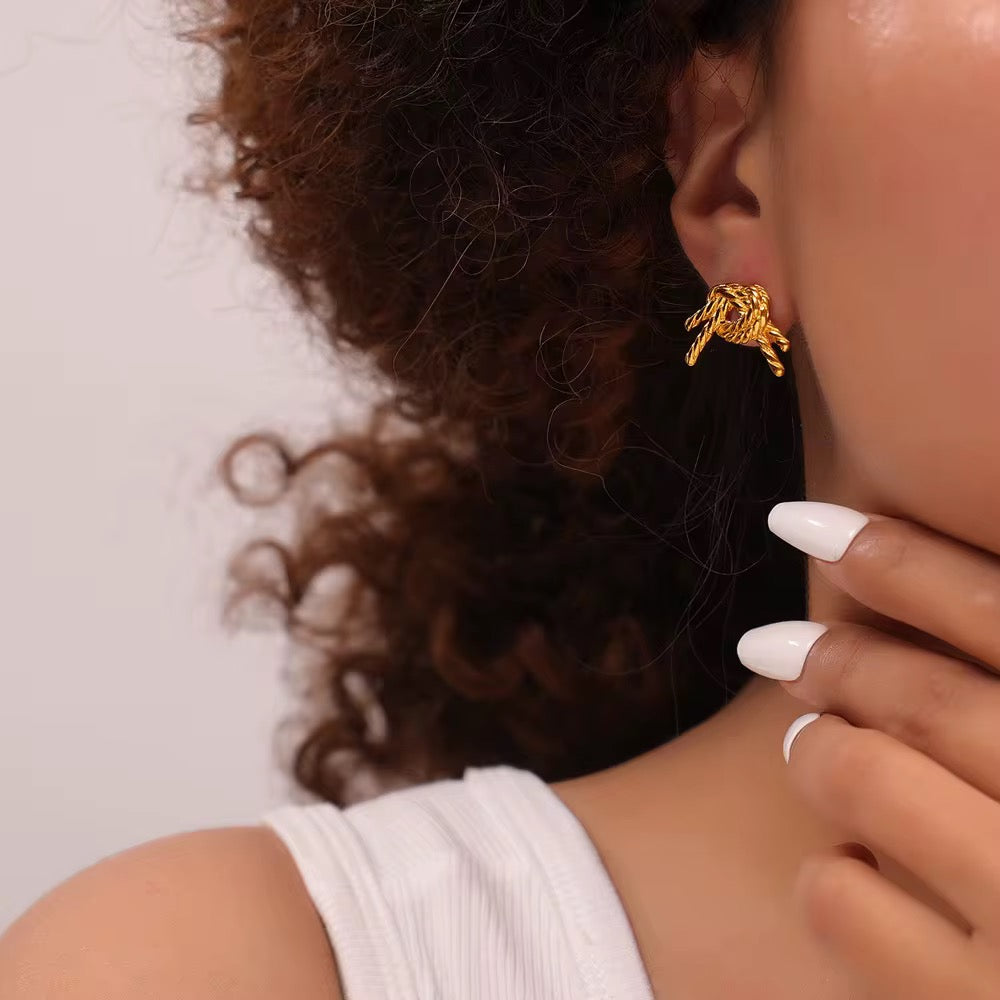 Olivia Knotted Studs -Gold