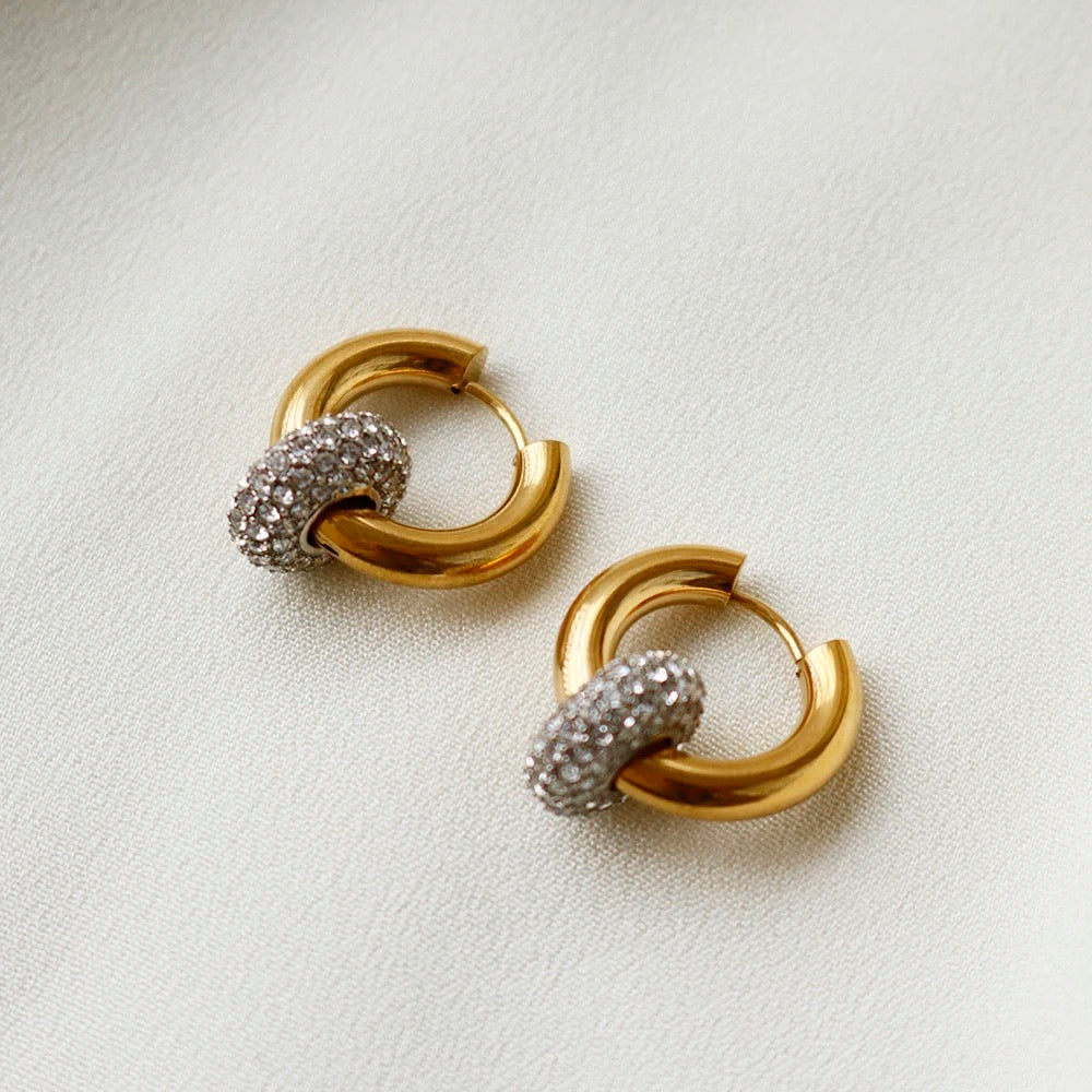 2-in-1 Romania Studs
