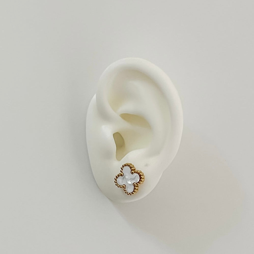 Amira Studs - White and Gold