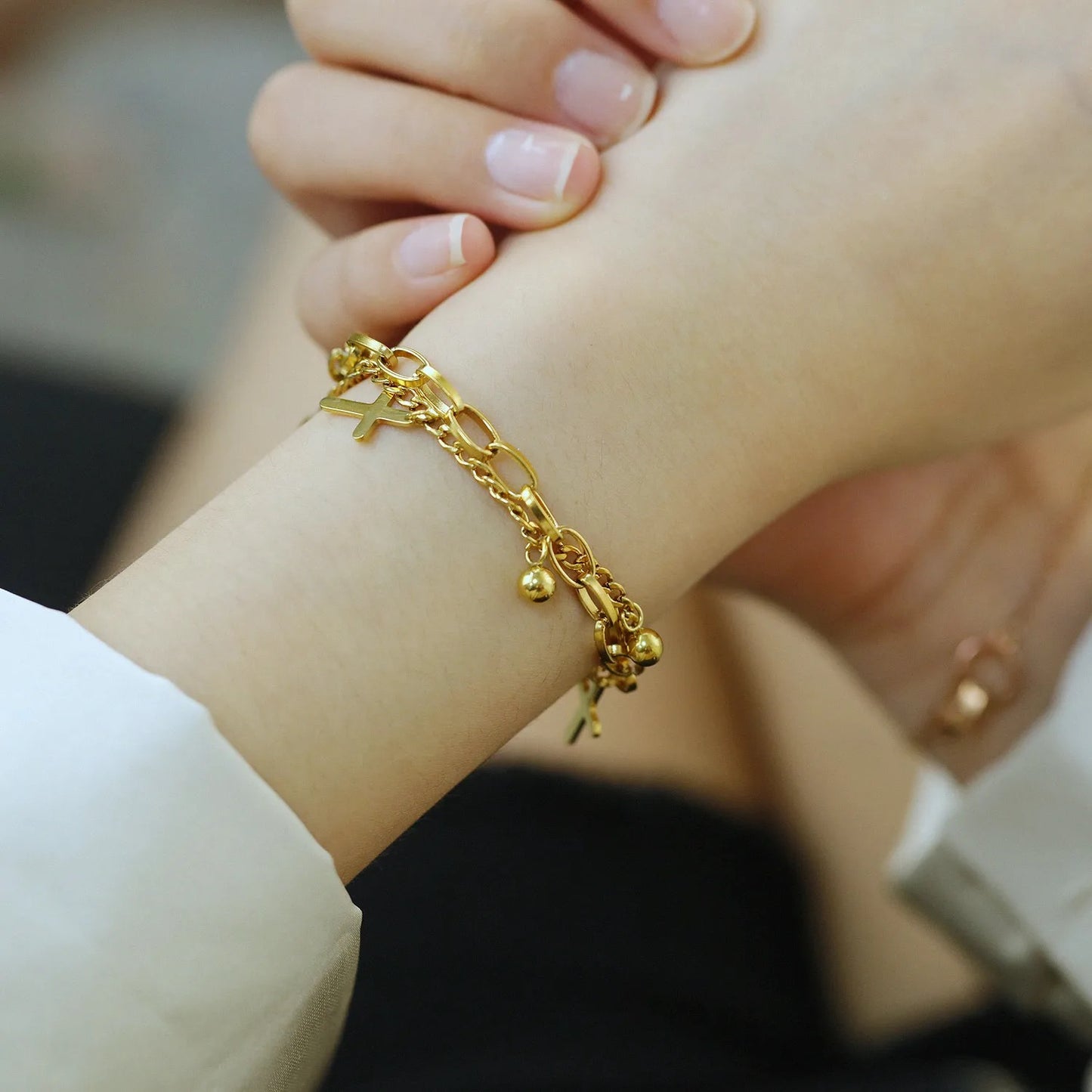 Nancy Chunky Cross Bracelet