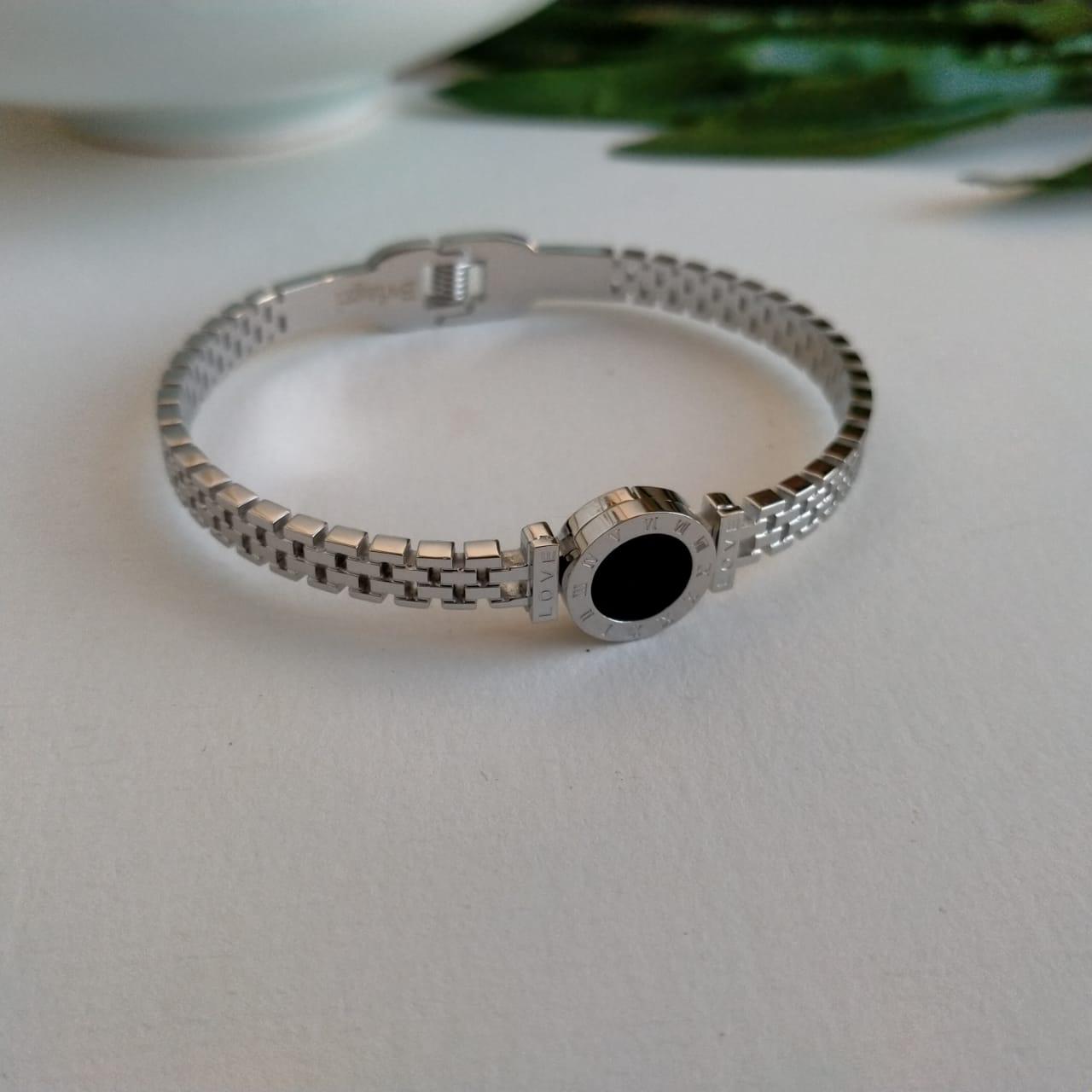 Bella G Bangle