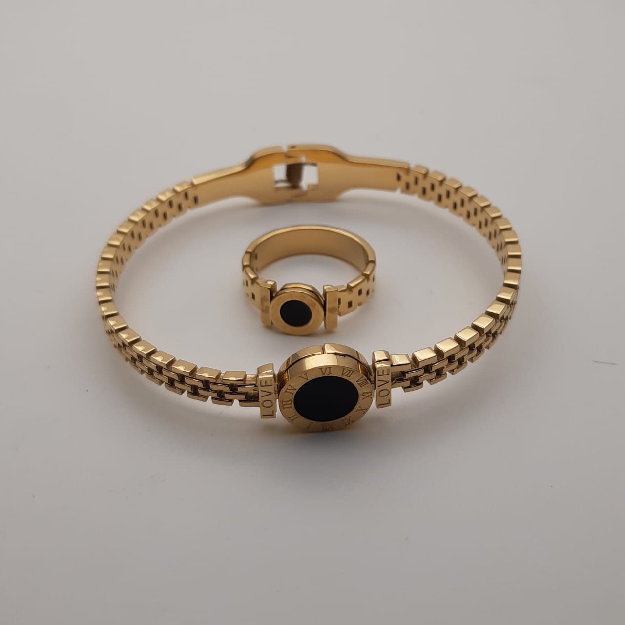 Bella G Bangle