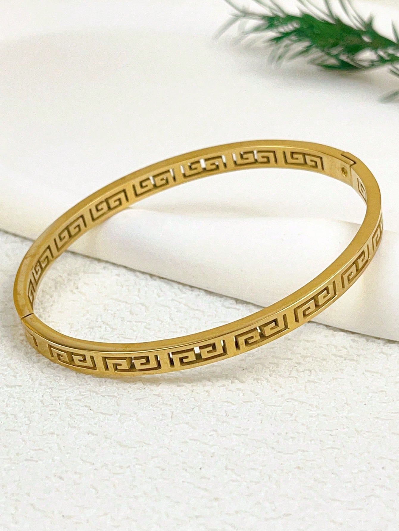 JD Bangle - Gold