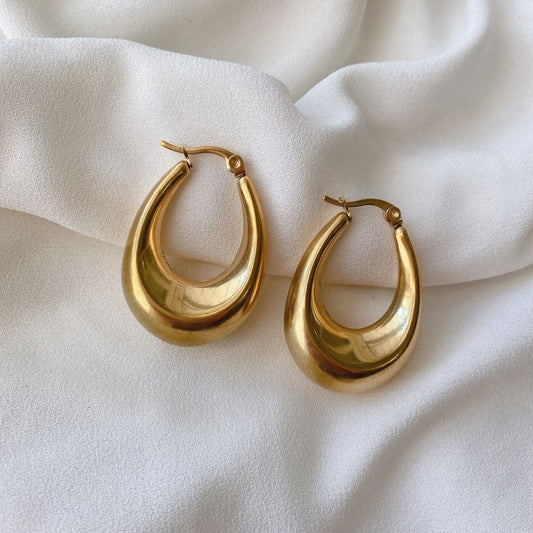 Chrissy Hoops - GOLD