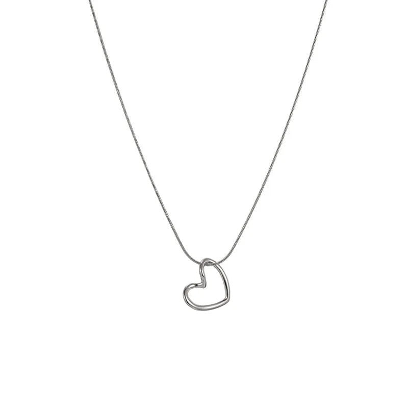 Abby Heart Necklace - Silver