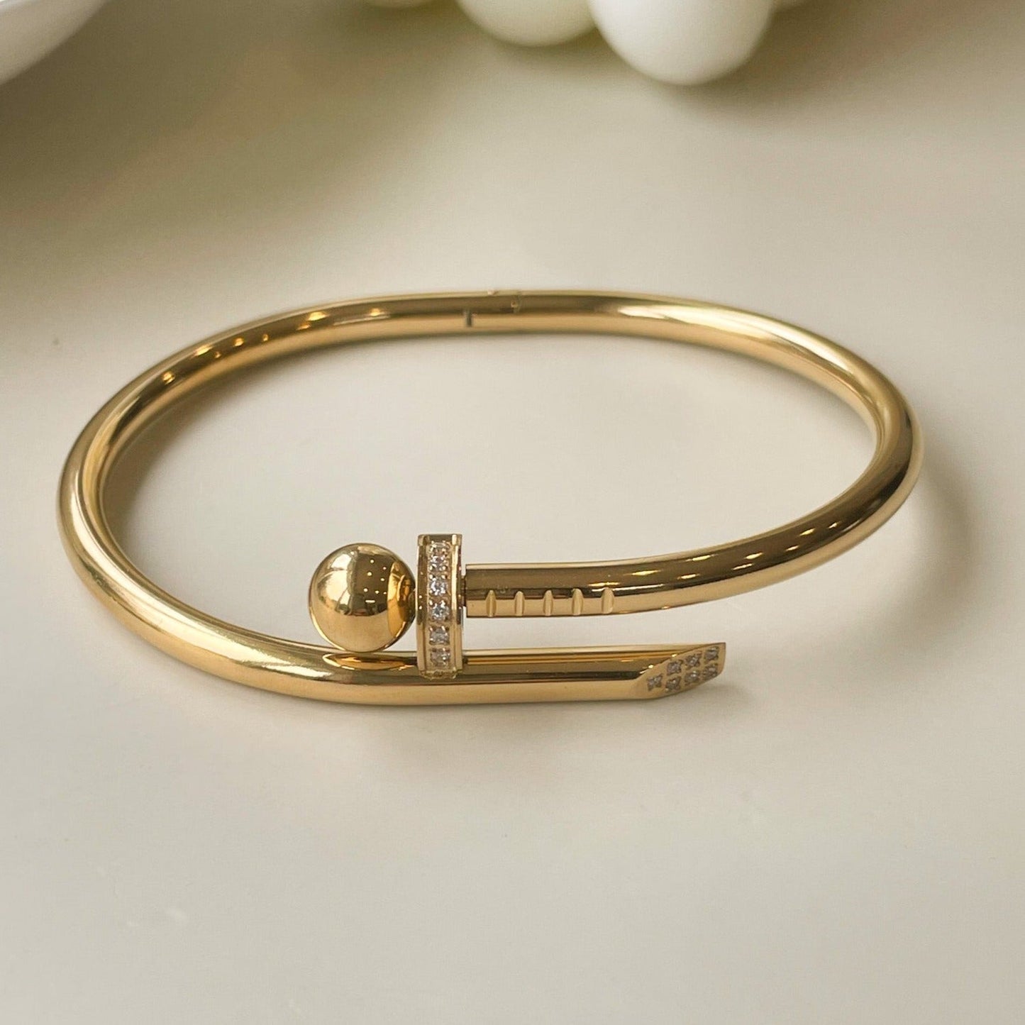 Pearl Bangle - Gold