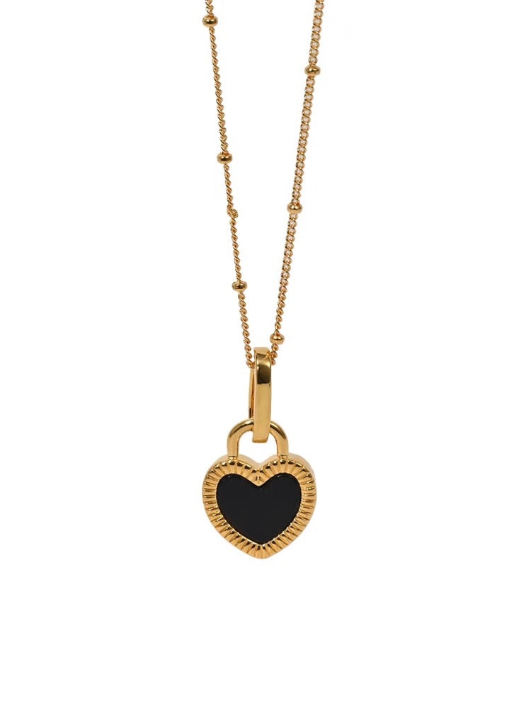 2-in-1Jade Heart Necklace -Black